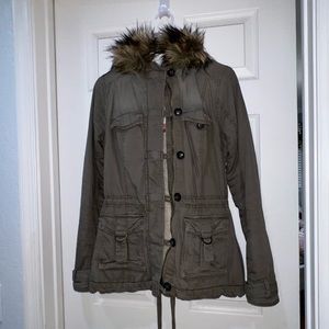 Hollister Coat Size Medium 😊 with hoodie